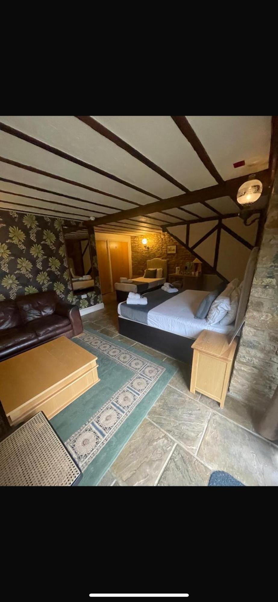 The Kings Arms Hotel Chipping Norton Quarto foto